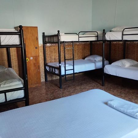Hostal Luna Llena Getsemani Cartagena Ngoại thất bức ảnh