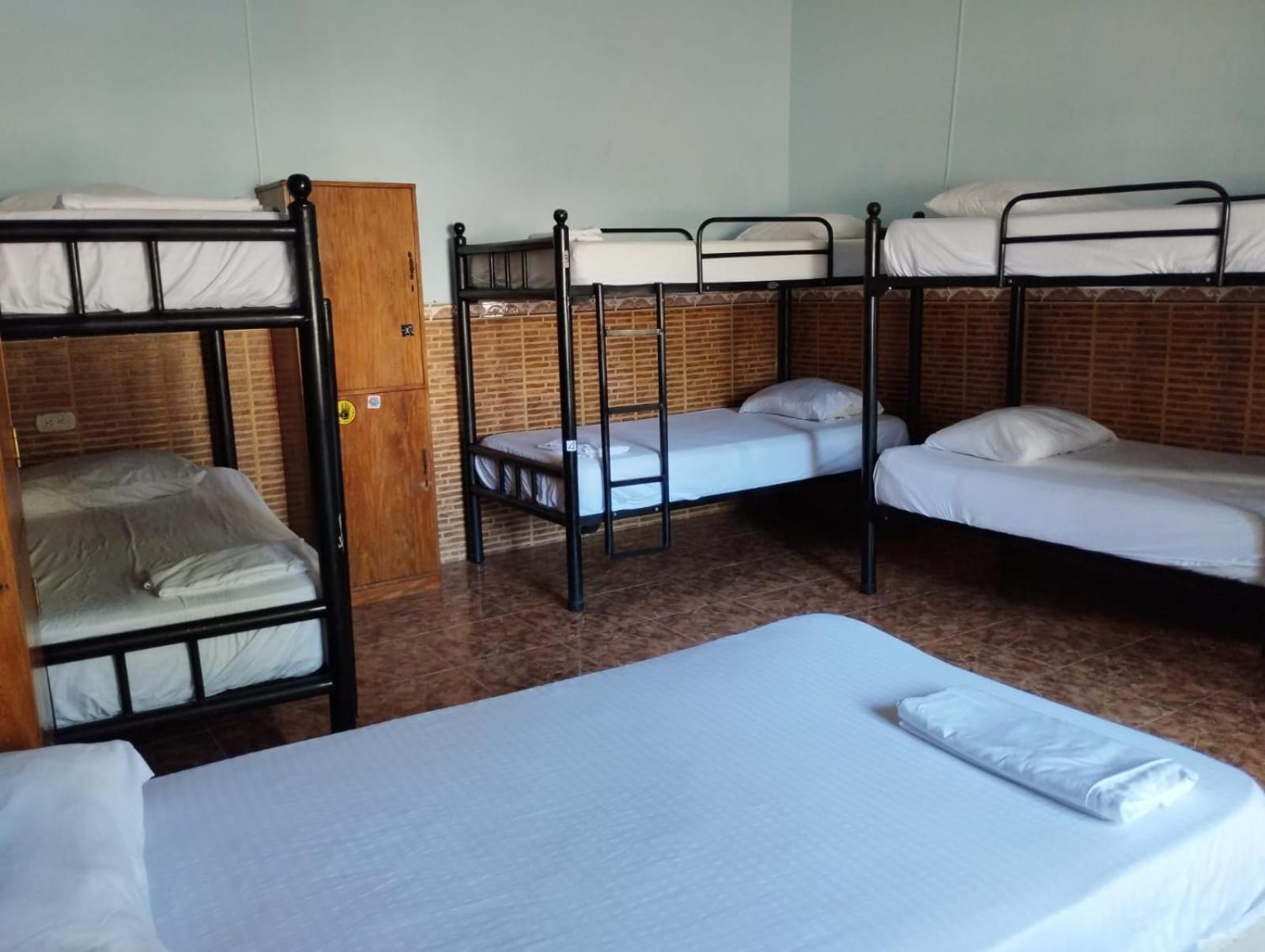 Hostal Luna Llena Getsemani Cartagena Ngoại thất bức ảnh